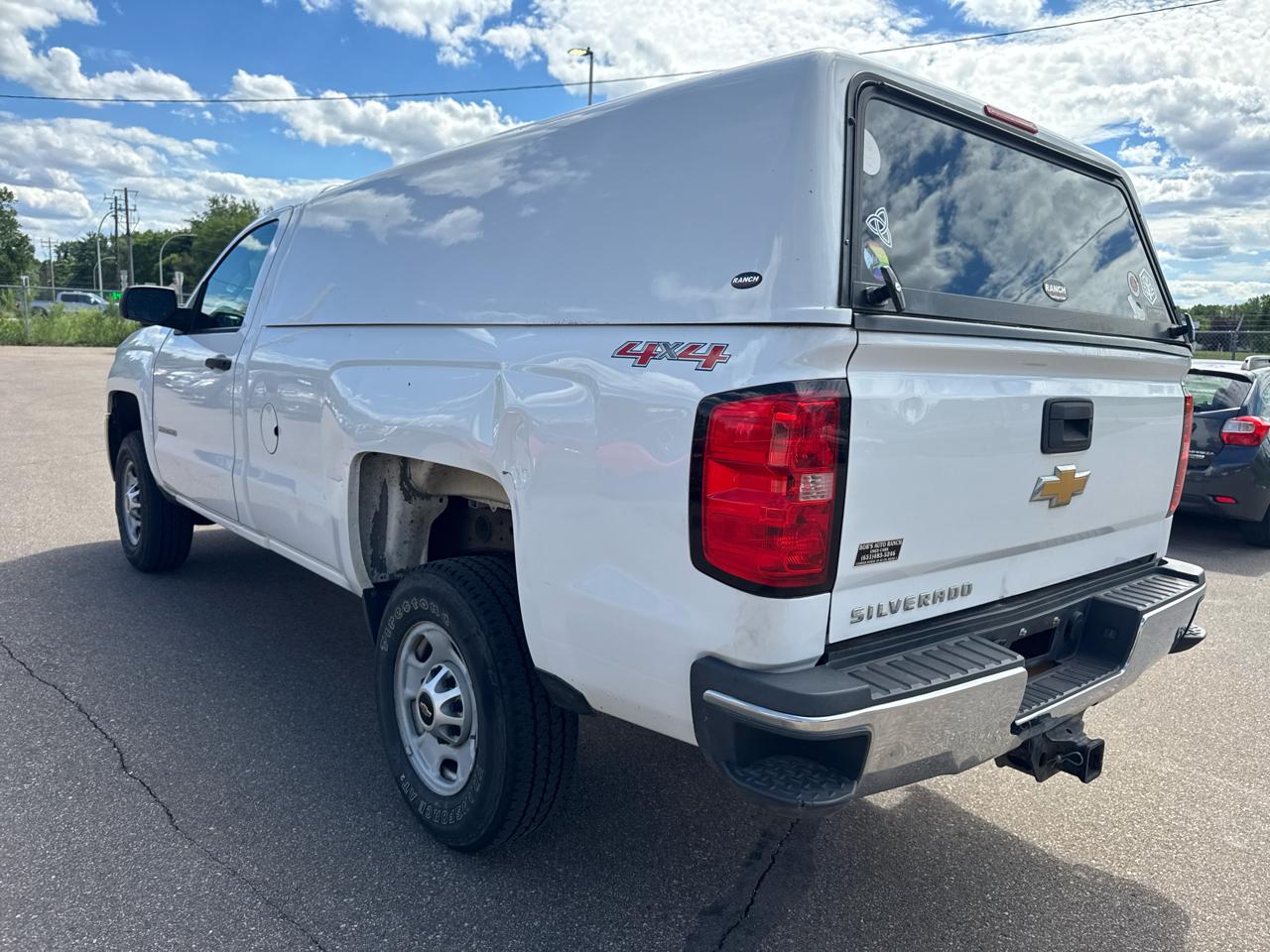 Chevrolet Silverado 2500HD Built After Aug 14 4WD Reg Cab 133.6" Work Truck 2015