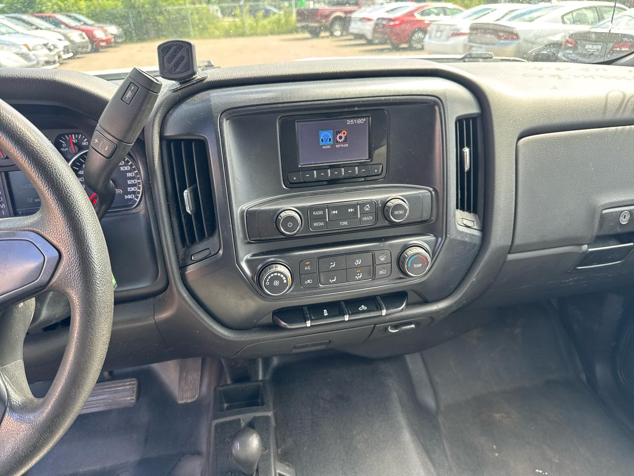 Chevrolet Silverado 2500HD Built After Aug 14 4WD Reg Cab 133.6" Work Truck 2015