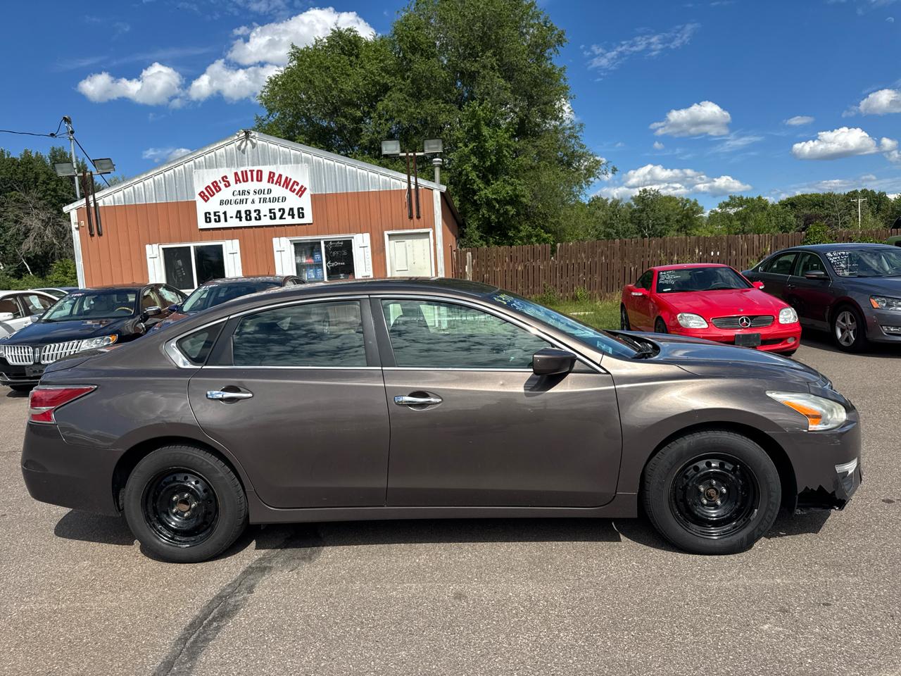 Nissan Altima 4dr Sdn I4 2.5 2015