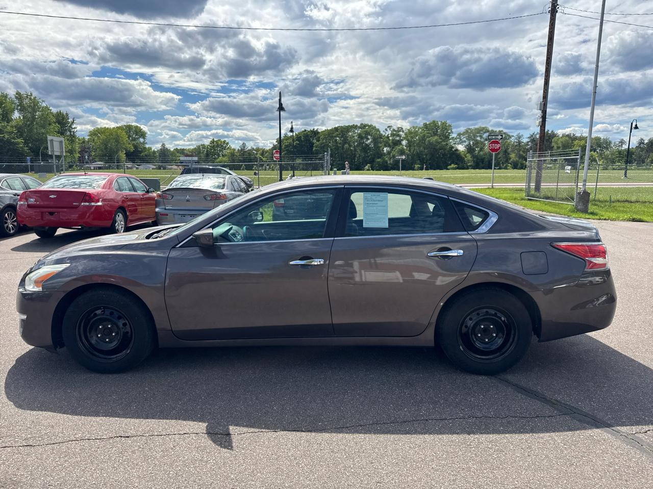 Nissan Altima 4dr Sdn I4 2.5 2015