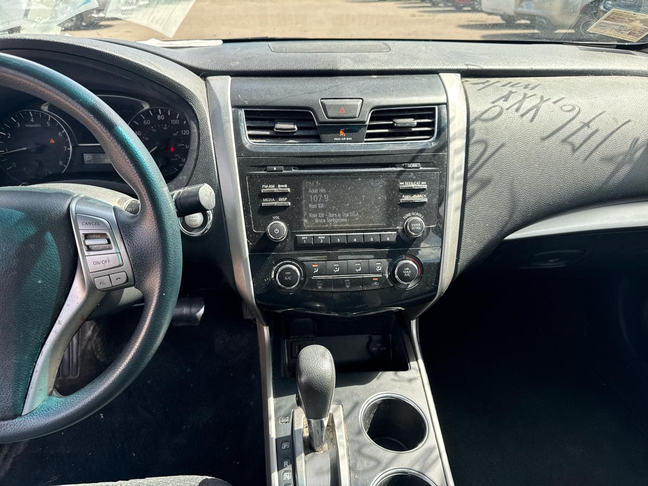 Nissan Altima 4dr Sdn I4 2.5 2015
