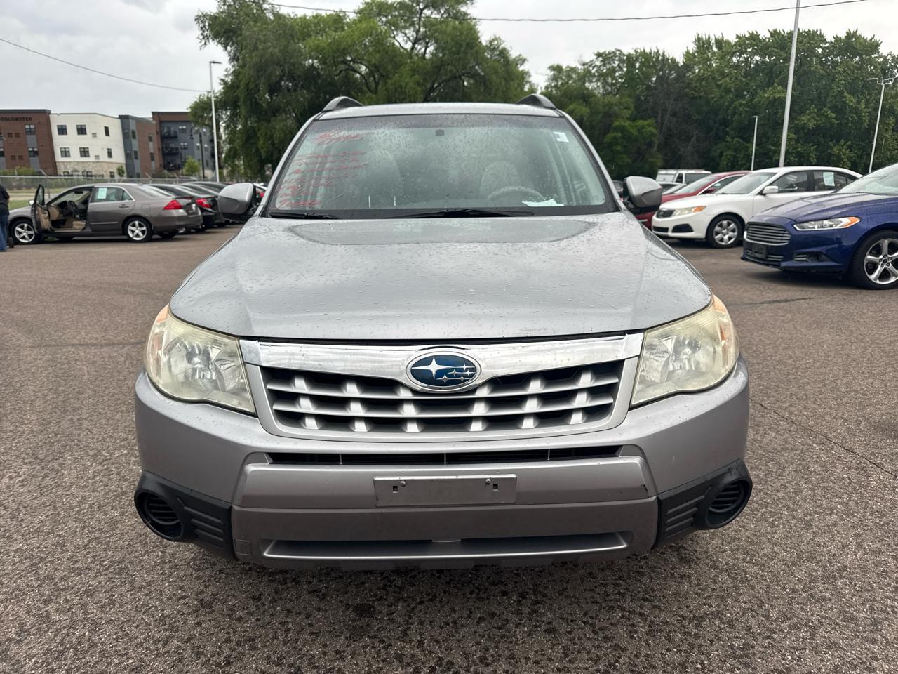 Subaru Forester 4dr Man 2.5X Premium w/All-Weather Pkg 2011