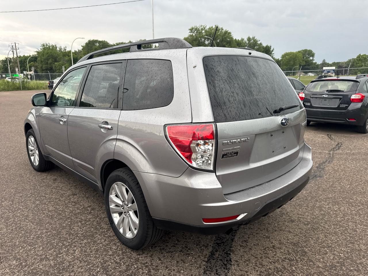 Subaru Forester 4dr Man 2.5X Premium w/All-Weather Pkg 2011