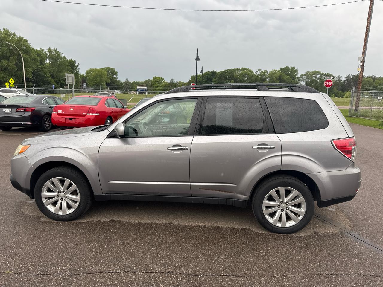 Subaru Forester 4dr Man 2.5X Premium w/All-Weather Pkg 2011