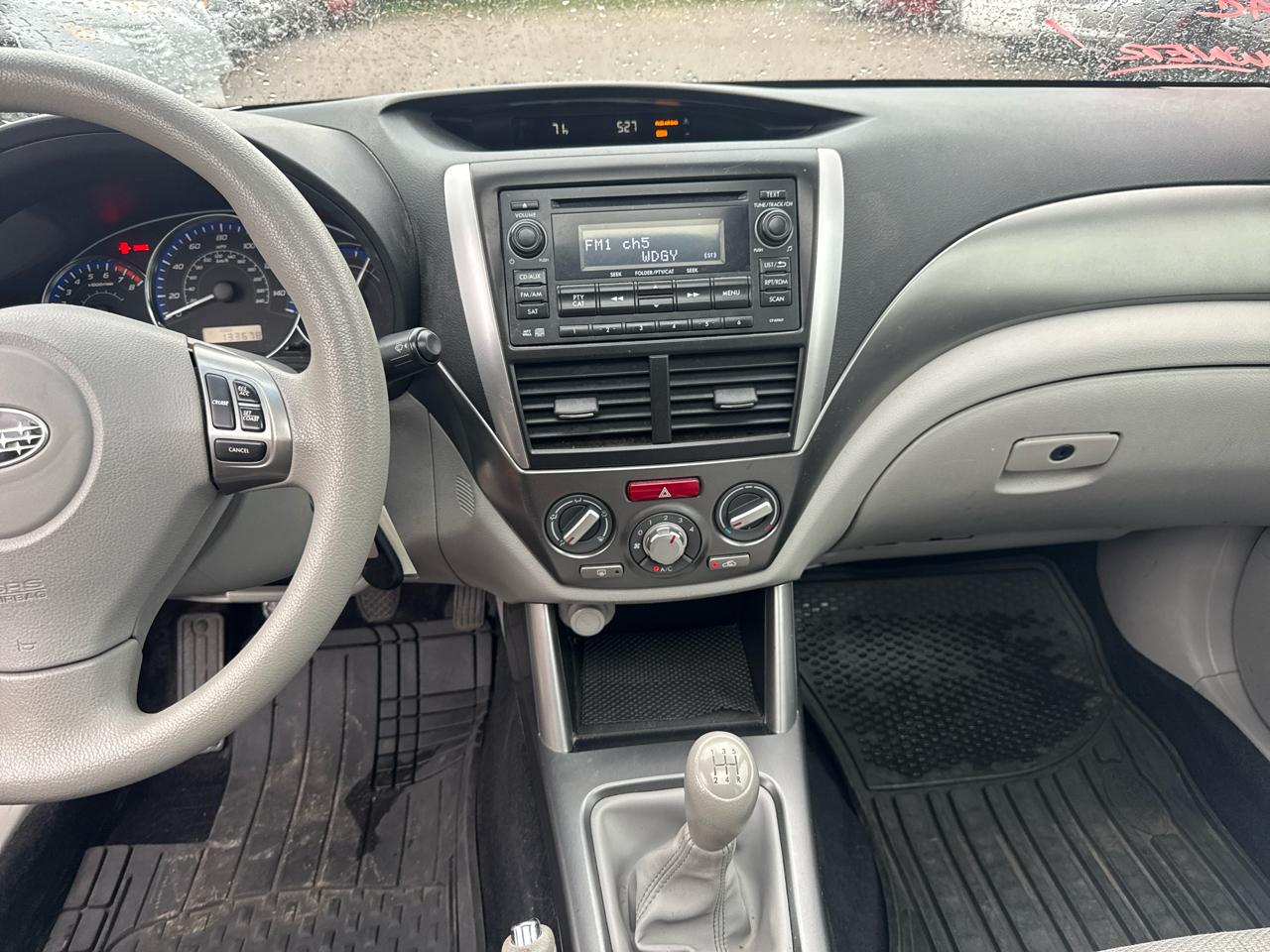 Subaru Forester 4dr Man 2.5X Premium w/All-Weather Pkg 2011