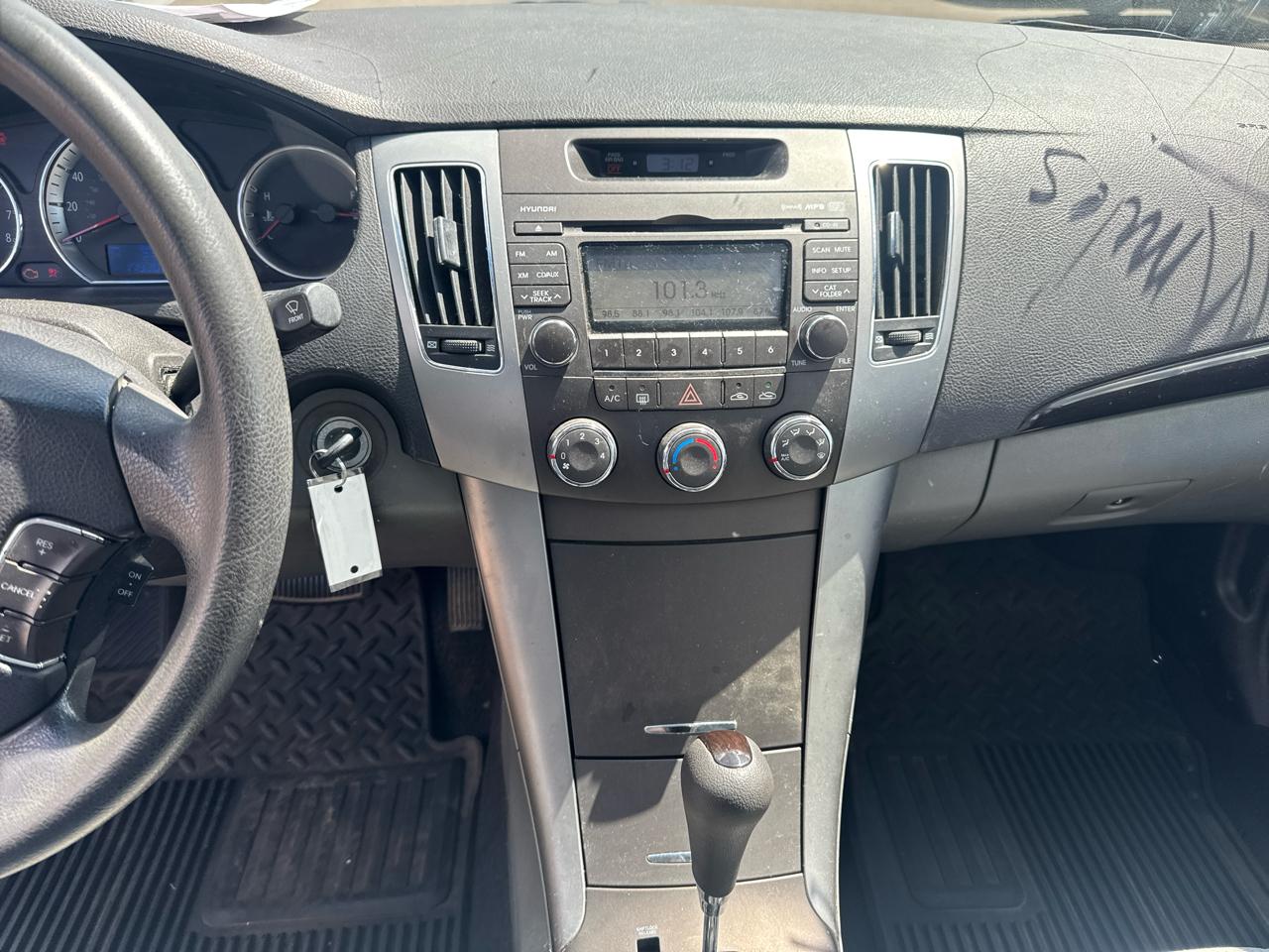 Hyundai Sonata 4dr Sdn I4 Auto GLS 2009