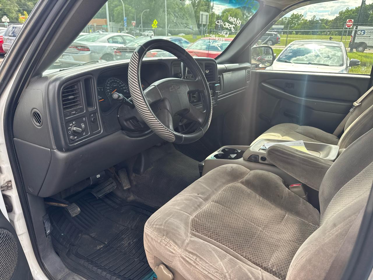 Chevrolet Silverado 2500HD Work Truck Long Box 2WD 2004