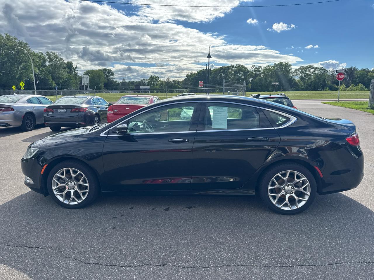 Chrysler 200 4dr Sdn C AWD 2015
