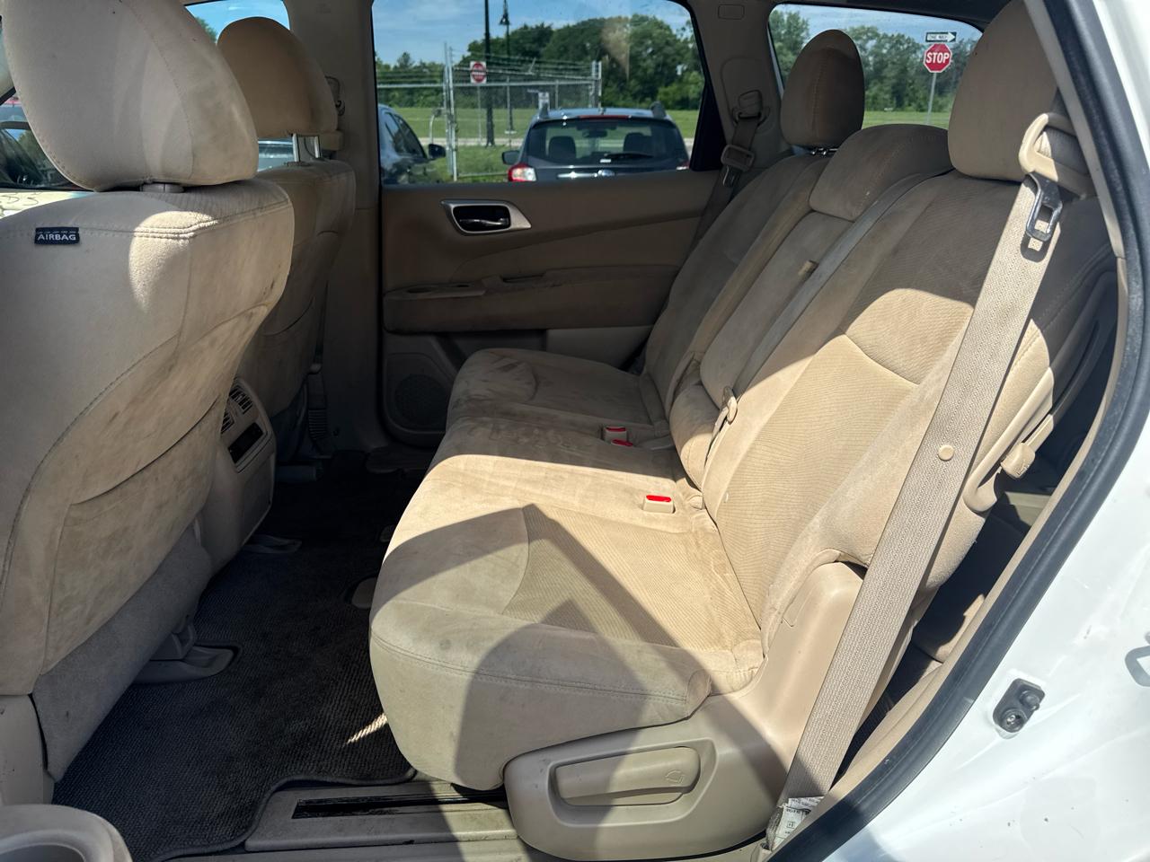 Nissan Pathfinder 4WD 4dr SV 2014