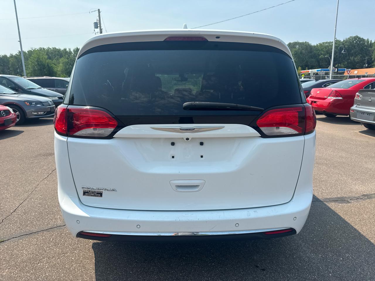 Chrysler Pacifica Touring-L FWD 2017