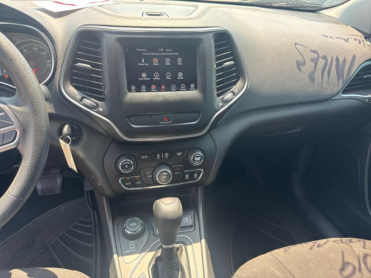 Jeep Cherokee Latitude 4x4 2019