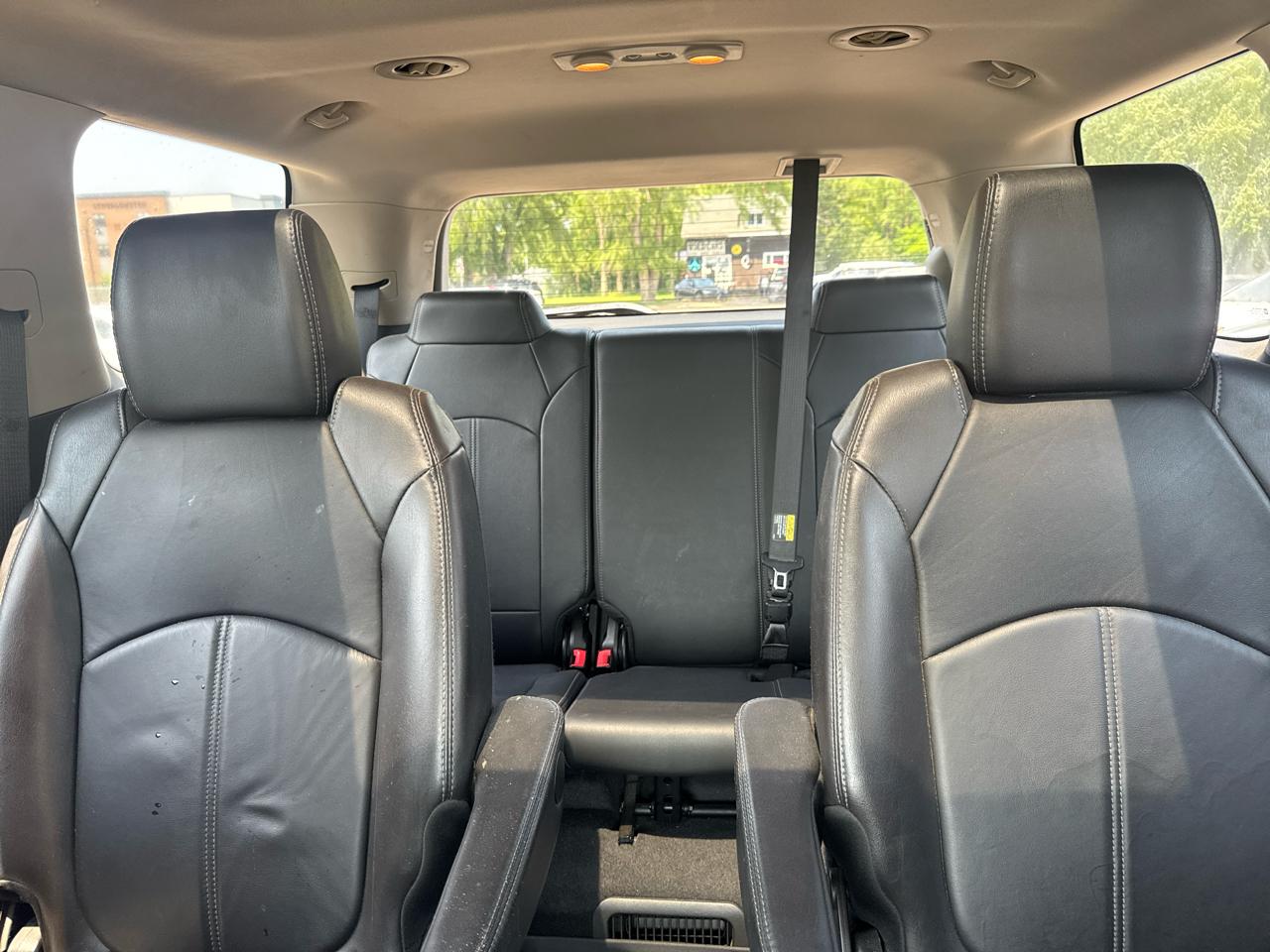 GMC Acadia AWD 4dr SLT w/SLT-1 2016