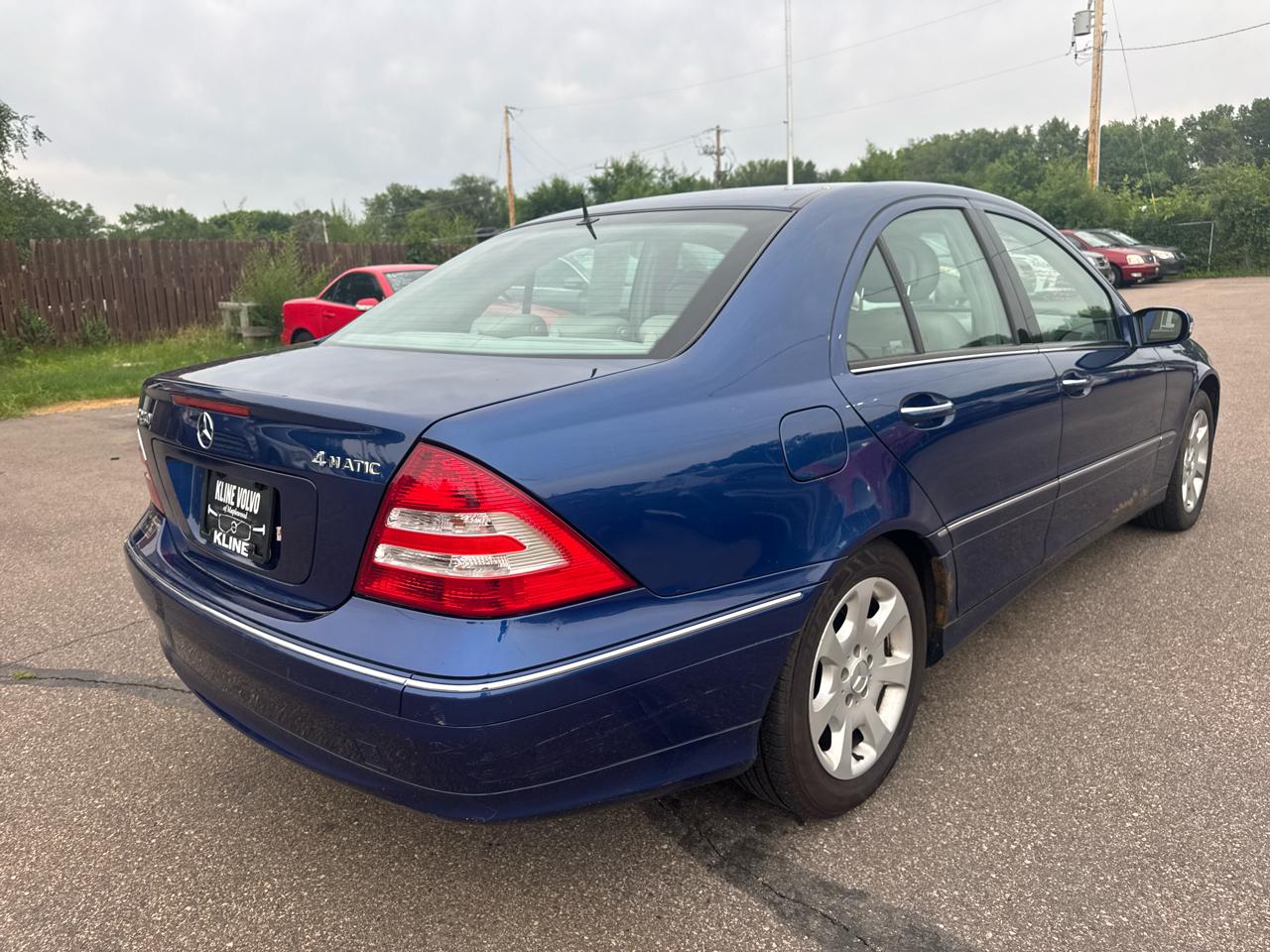 Mercedes-Benz C-Class 4dr Sdn 2.6L 4MATIC 2005