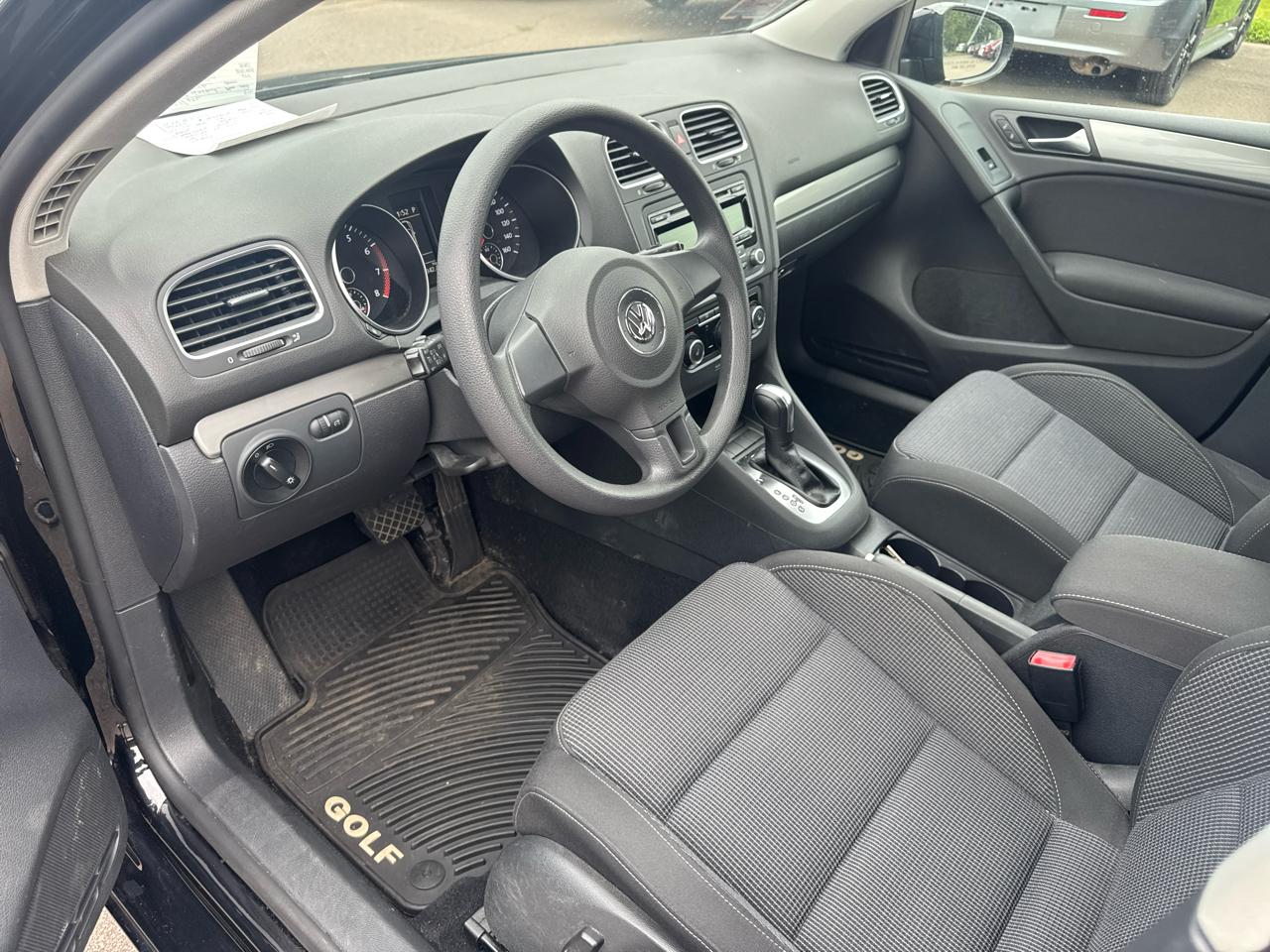 Volkswagen Golf 4dr HB Auto 2012