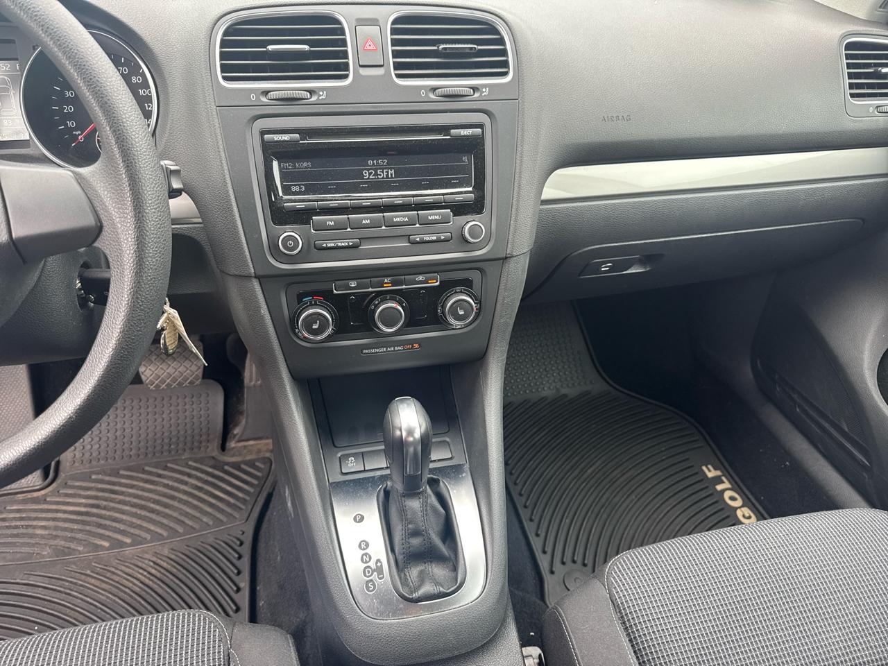 Volkswagen Golf 4dr HB Auto 2012