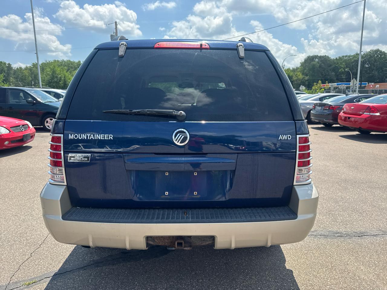 Mercury Mountaineer 4dr 114" WB Convenience AWD 2005