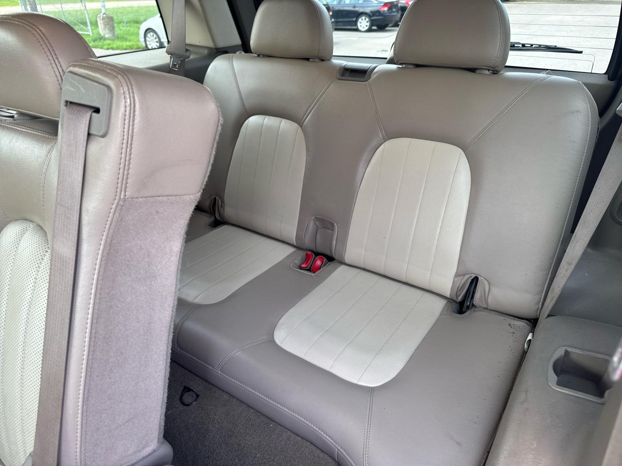 Mercury Mountaineer 4dr 114" WB Convenience AWD 2005