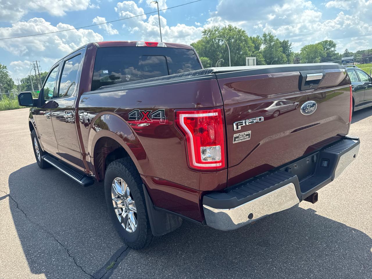 Ford F-150 4WD SuperCrew 145" XLT 2017