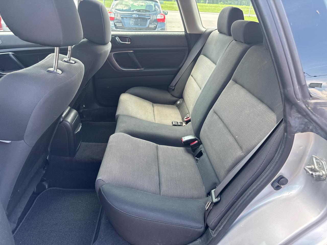 Subaru Legacy Wagon 4dr H4 MT Outback 2007