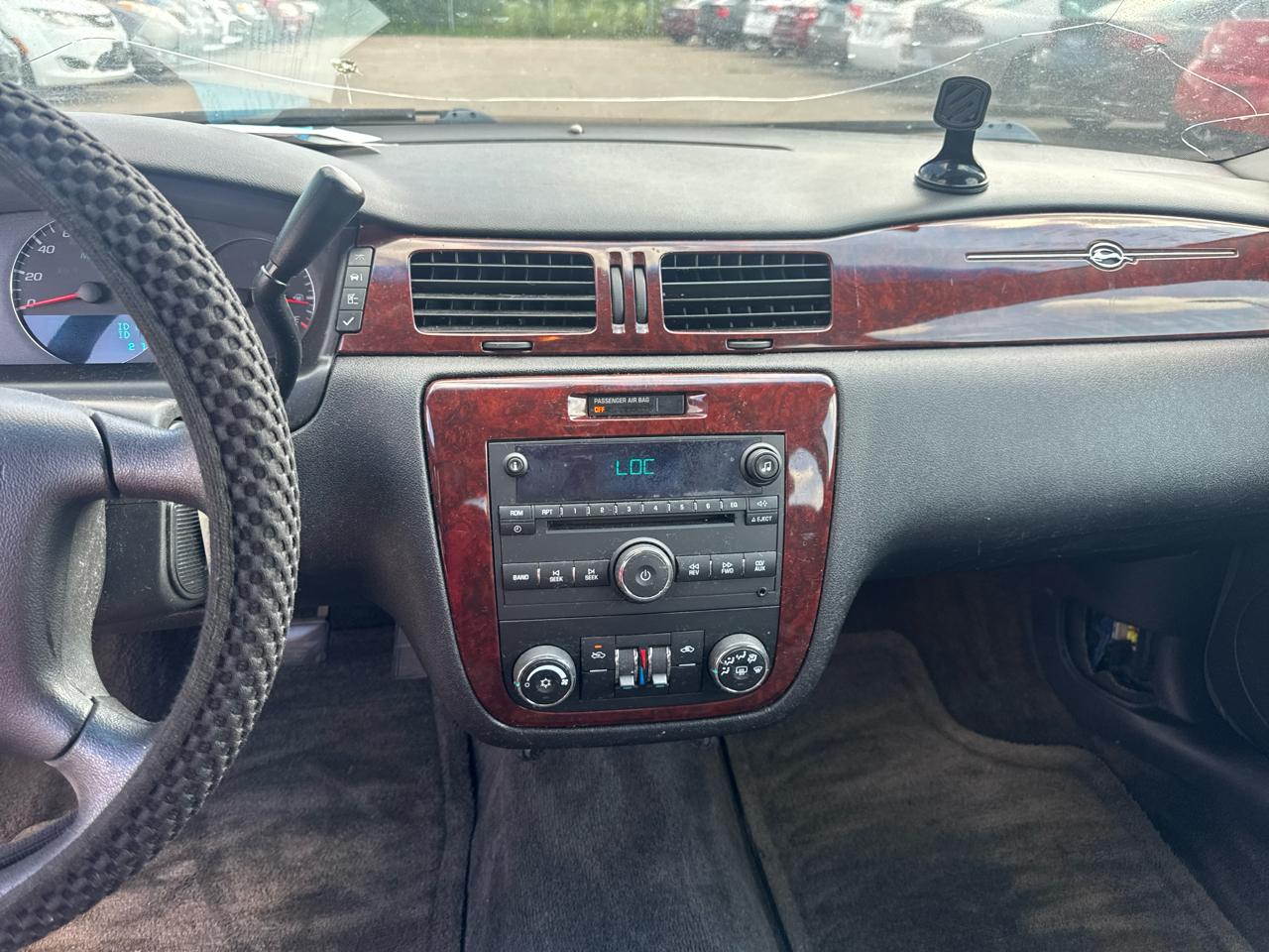 Chevrolet Impala 4dr Sdn 3.5L LT 2008
