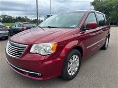 2014 Chrysler Town & Country 