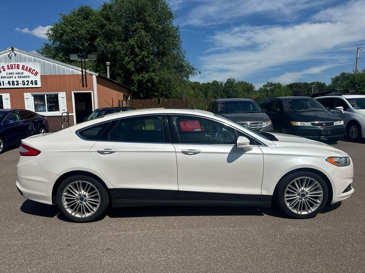 Ford Fusion 4dr Sdn SE AWD 2016
