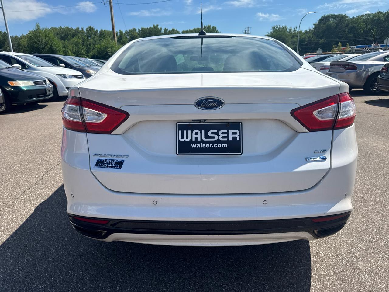 Ford Fusion 4dr Sdn SE AWD 2016