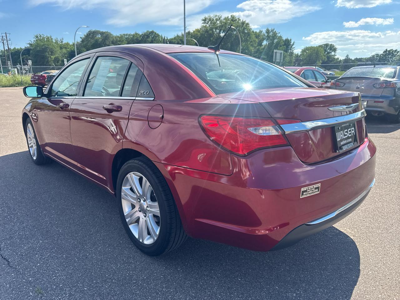 Chrysler 200 4dr Sdn LX 2013