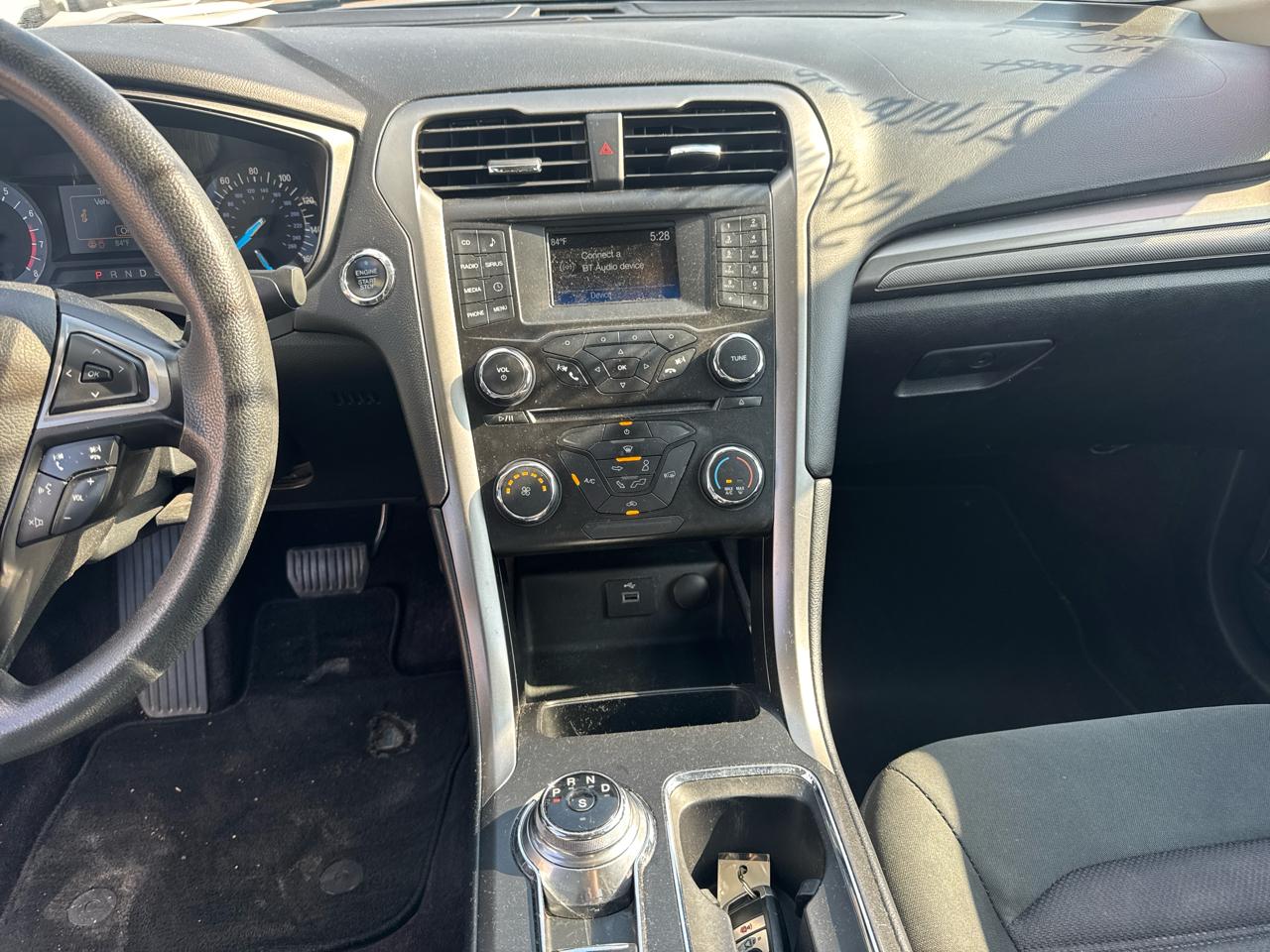 Ford Fusion SE FWD 2017