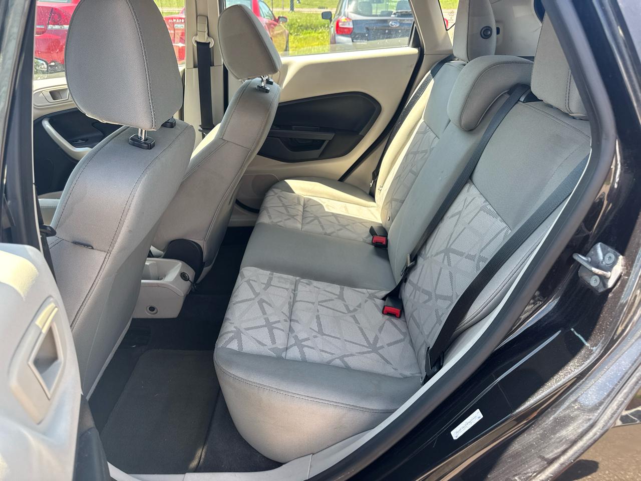 Ford Fiesta 5dr HB SE 2013