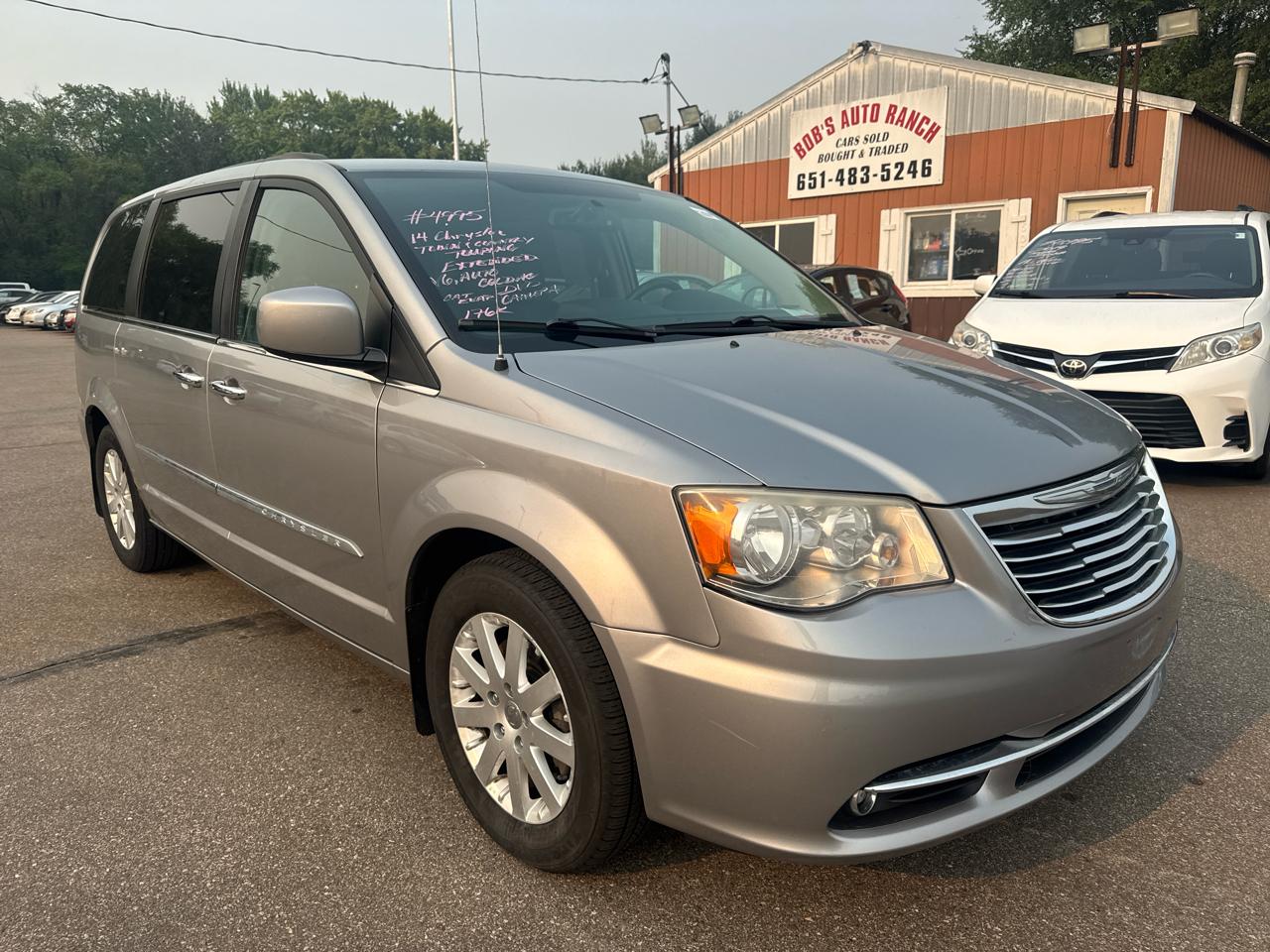 Chrysler Town & Country 4dr Wgn Touring 2014
