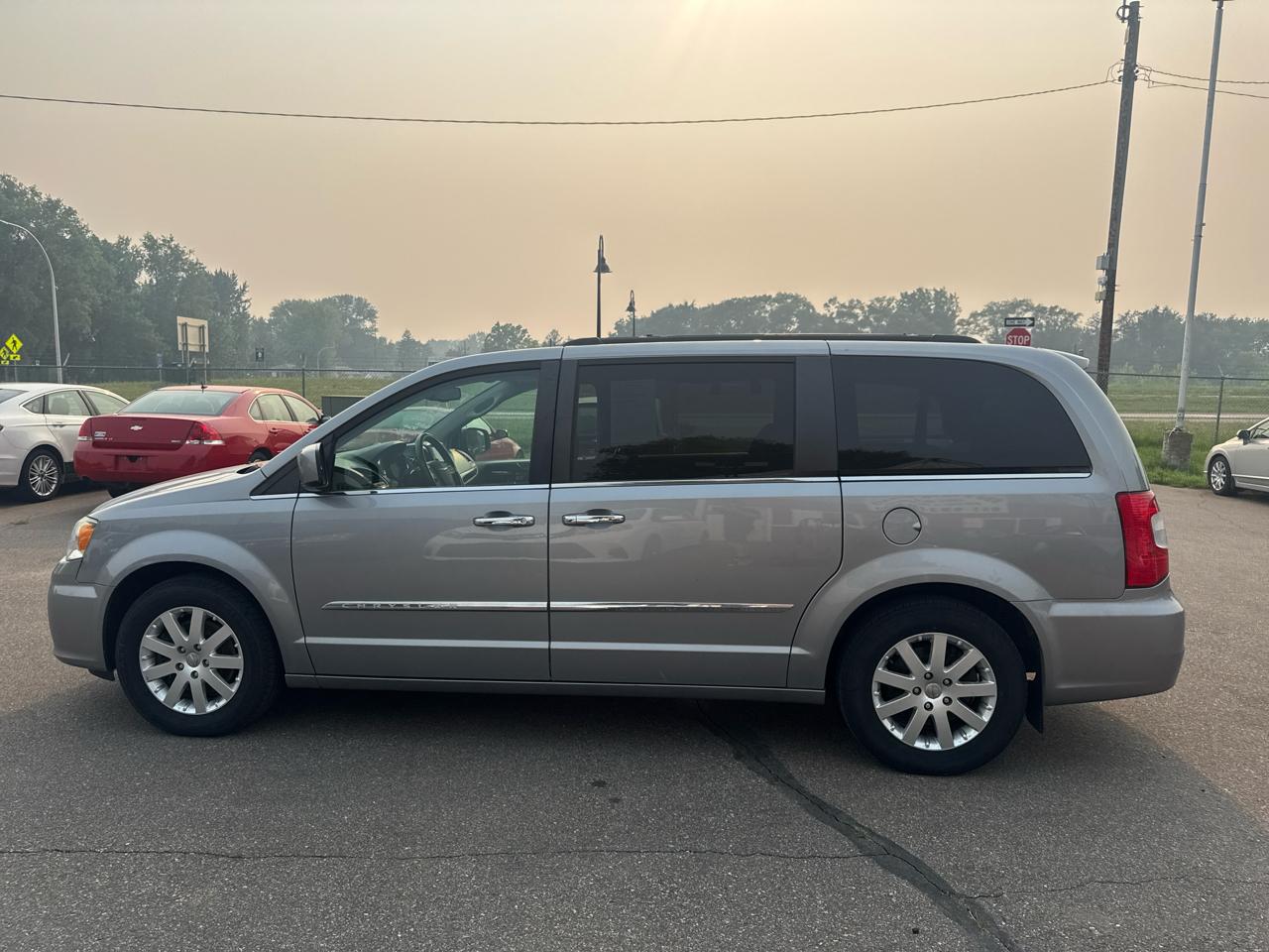 Chrysler Town & Country 4dr Wgn Touring 2014
