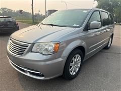 2014 Chrysler Town & Country 