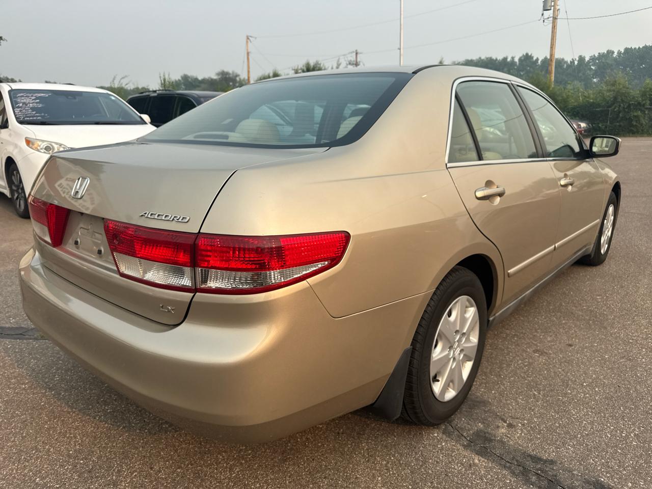 Honda Accord Sdn LX Auto 2004