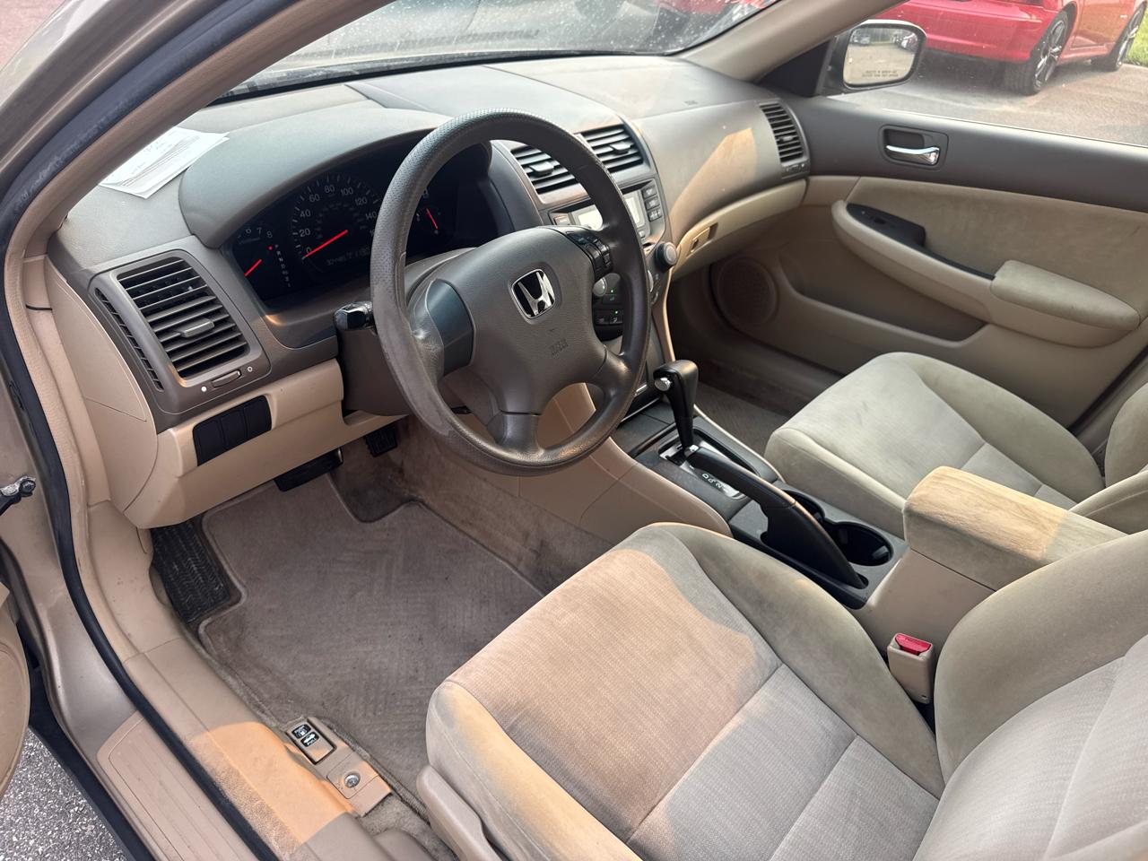Honda Accord Sdn LX Auto 2004