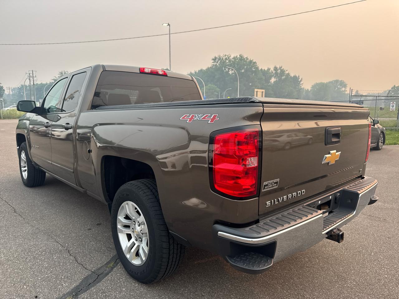Chevrolet Silverado 1500 4WD Double Cab 143.5" LT w/1LT 2015