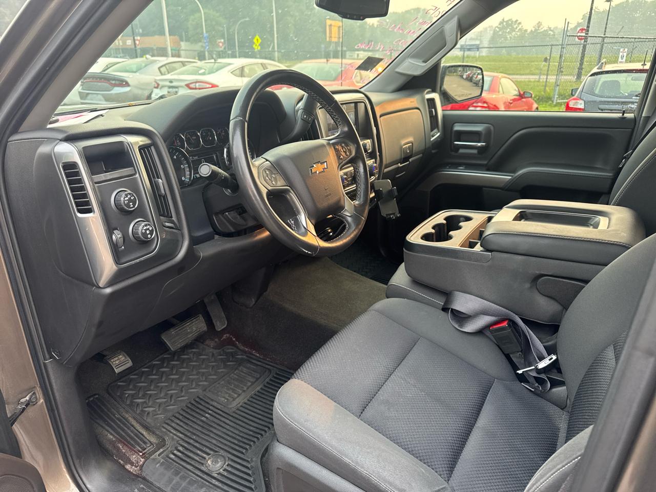 Chevrolet Silverado 1500 4WD Double Cab 143.5" LT w/1LT 2015