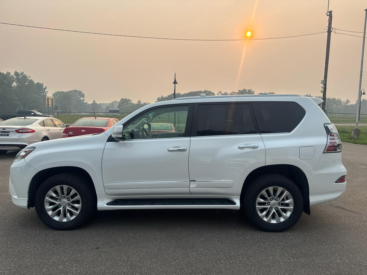 Lexus GX 460 4WD 4dr 2015
