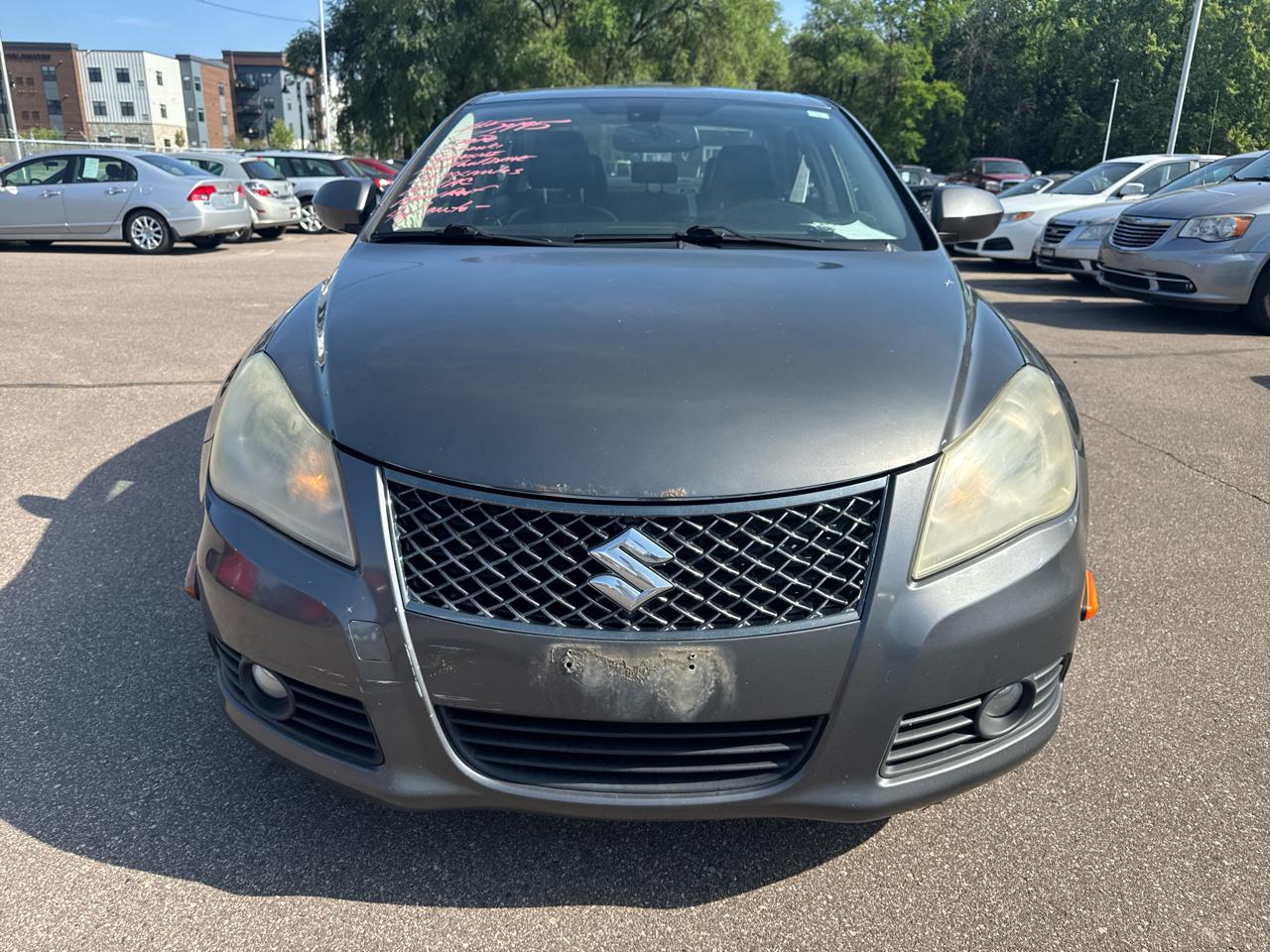 Suzuki Kizashi 4dr Sdn CVT AWD SLS 2010
