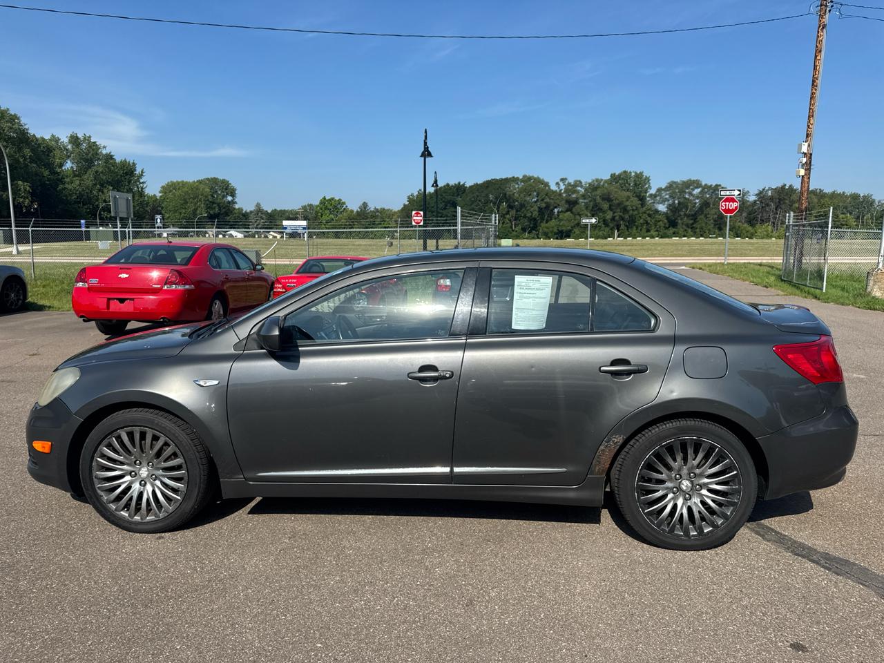 Suzuki Kizashi 4dr Sdn CVT AWD SLS 2010