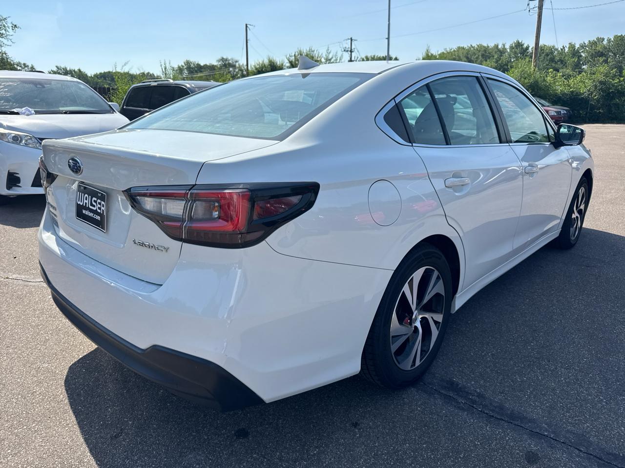 Subaru Legacy Premium CVT 2022