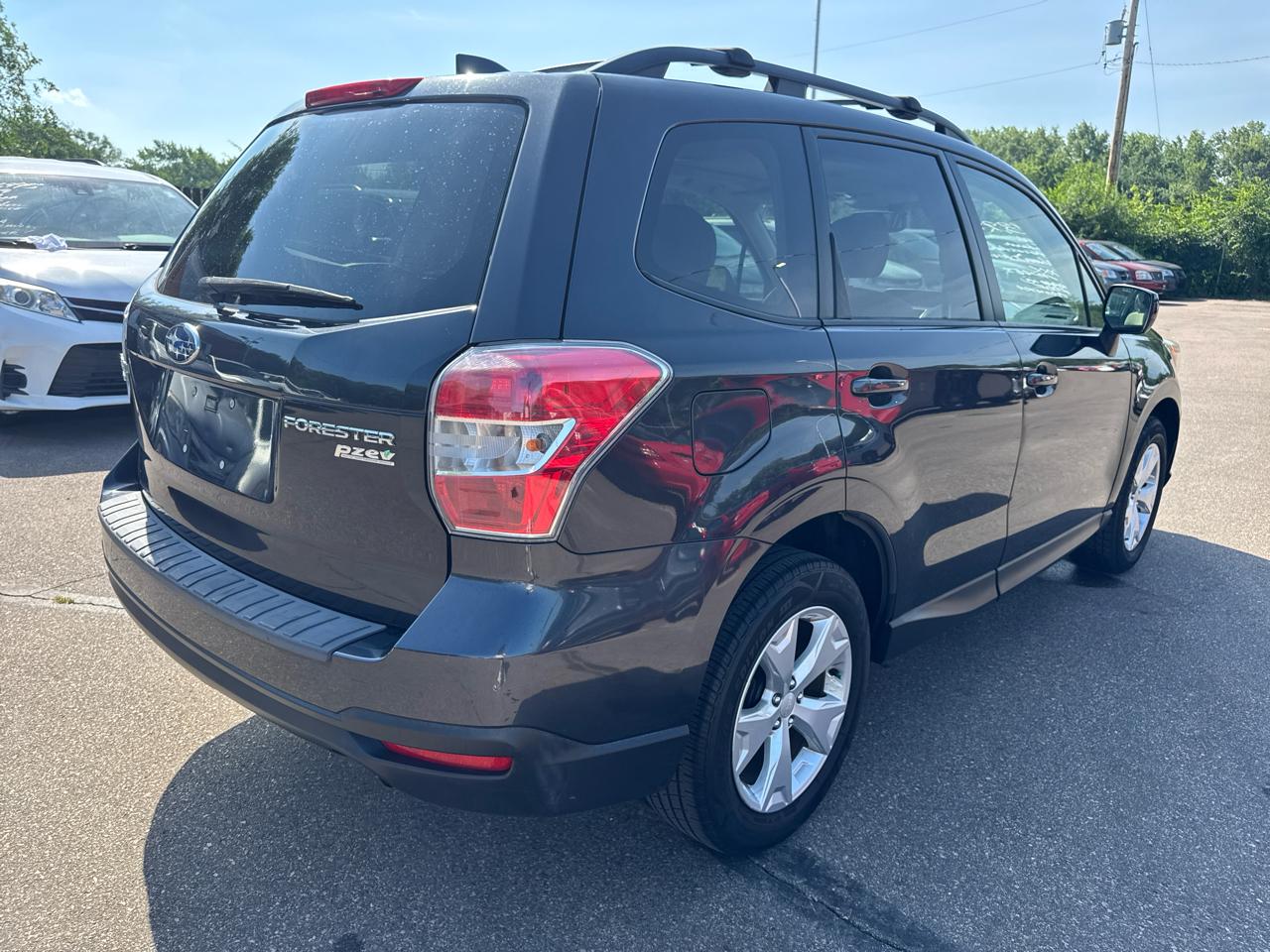 Subaru Forester 4dr CVT 2.5i Premium PZEV 2016