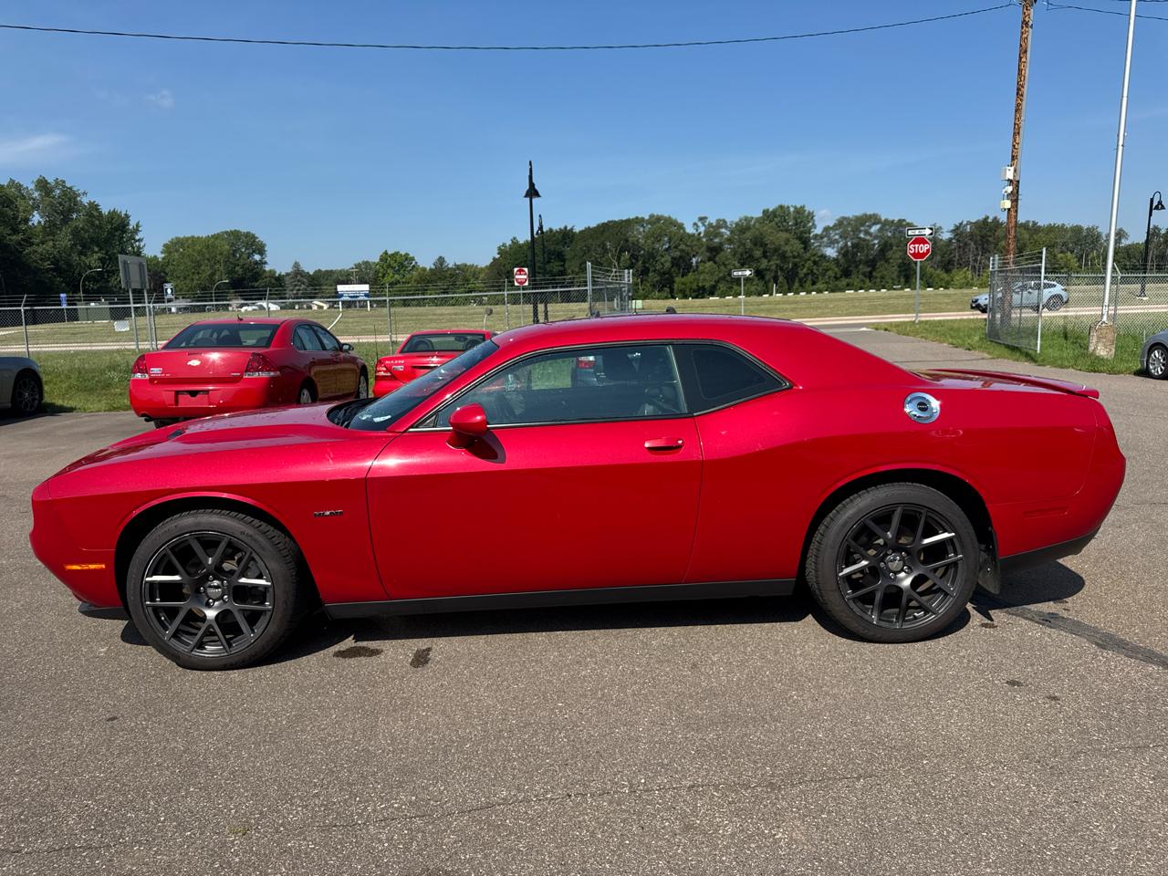 Dodge Challenger 2dr Cpe R/T 2016