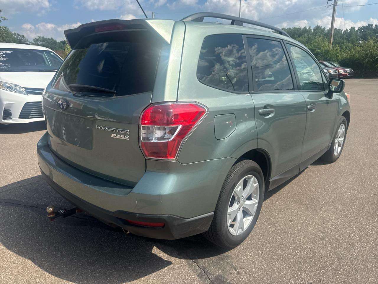Subaru Forester 4dr Man 2.5i Premium PZEV 2015