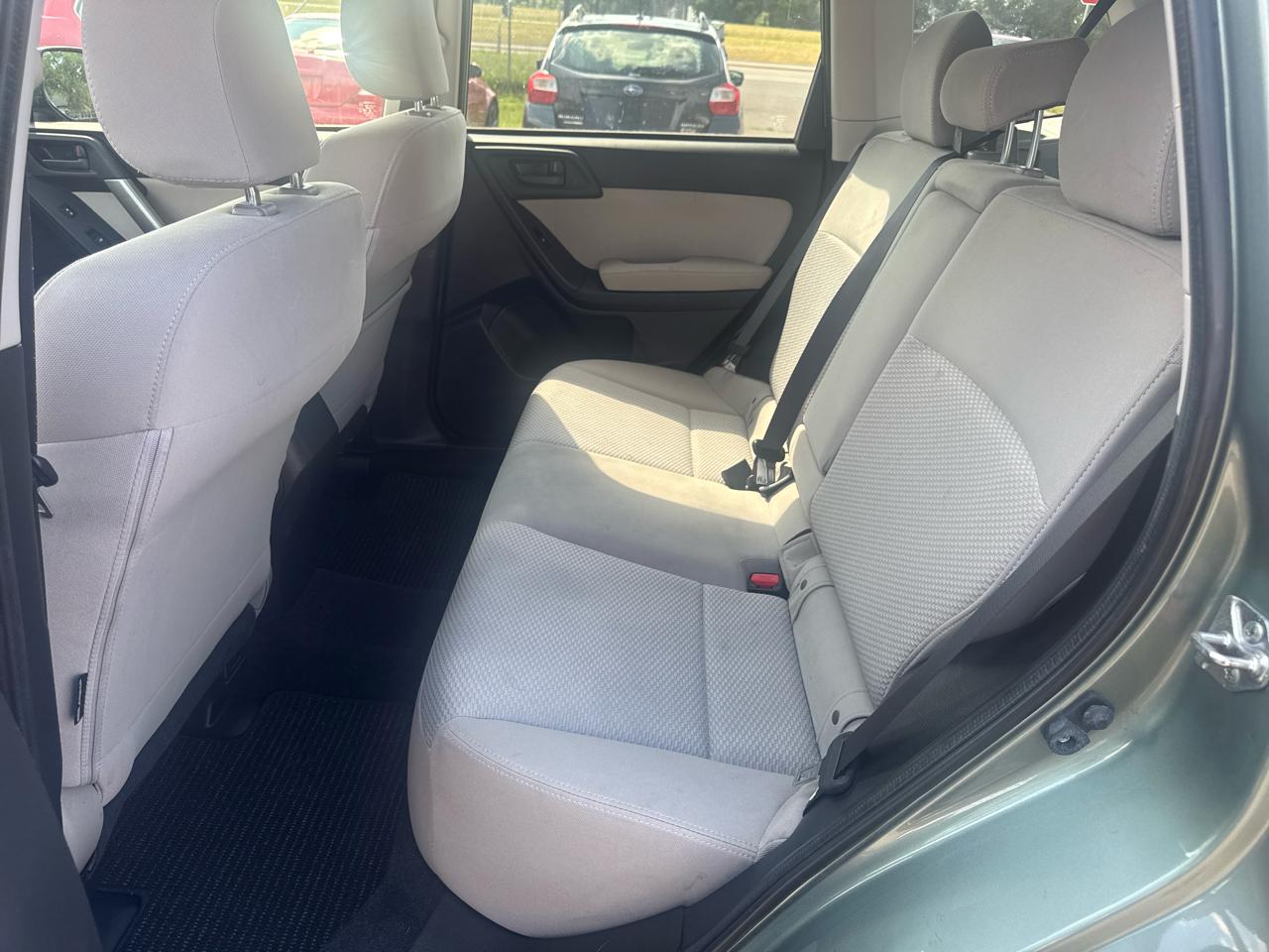 Subaru Forester 4dr Man 2.5i Premium PZEV 2015