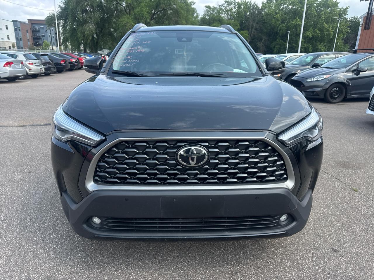Toyota Corolla Cross XLE 4WD (Natl) 2022