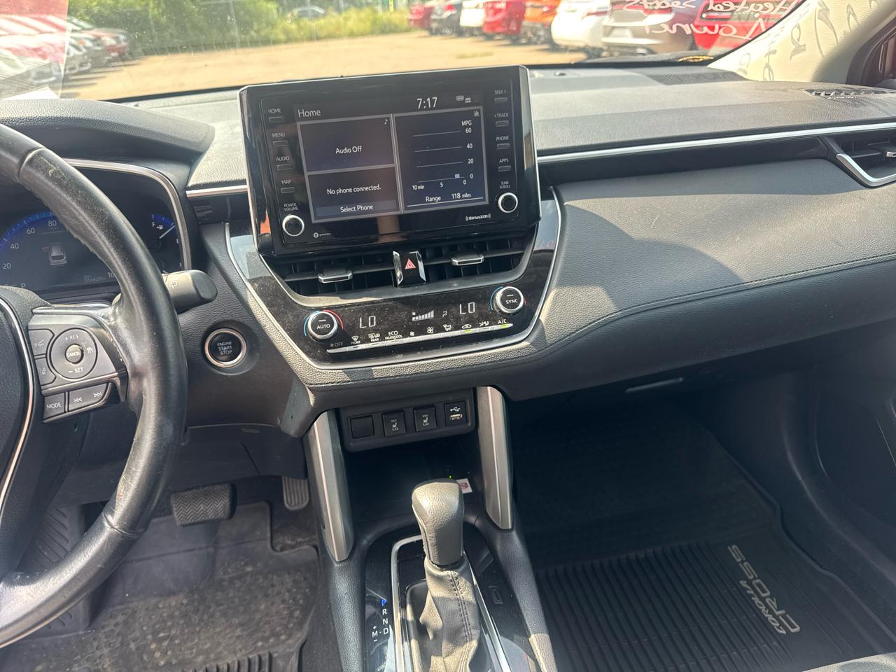 Toyota Corolla Cross XLE 4WD (Natl) 2022