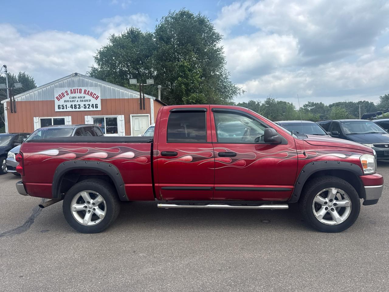 Dodge Ram 1500 4WD Quad Cab 140.5" SLT 2007