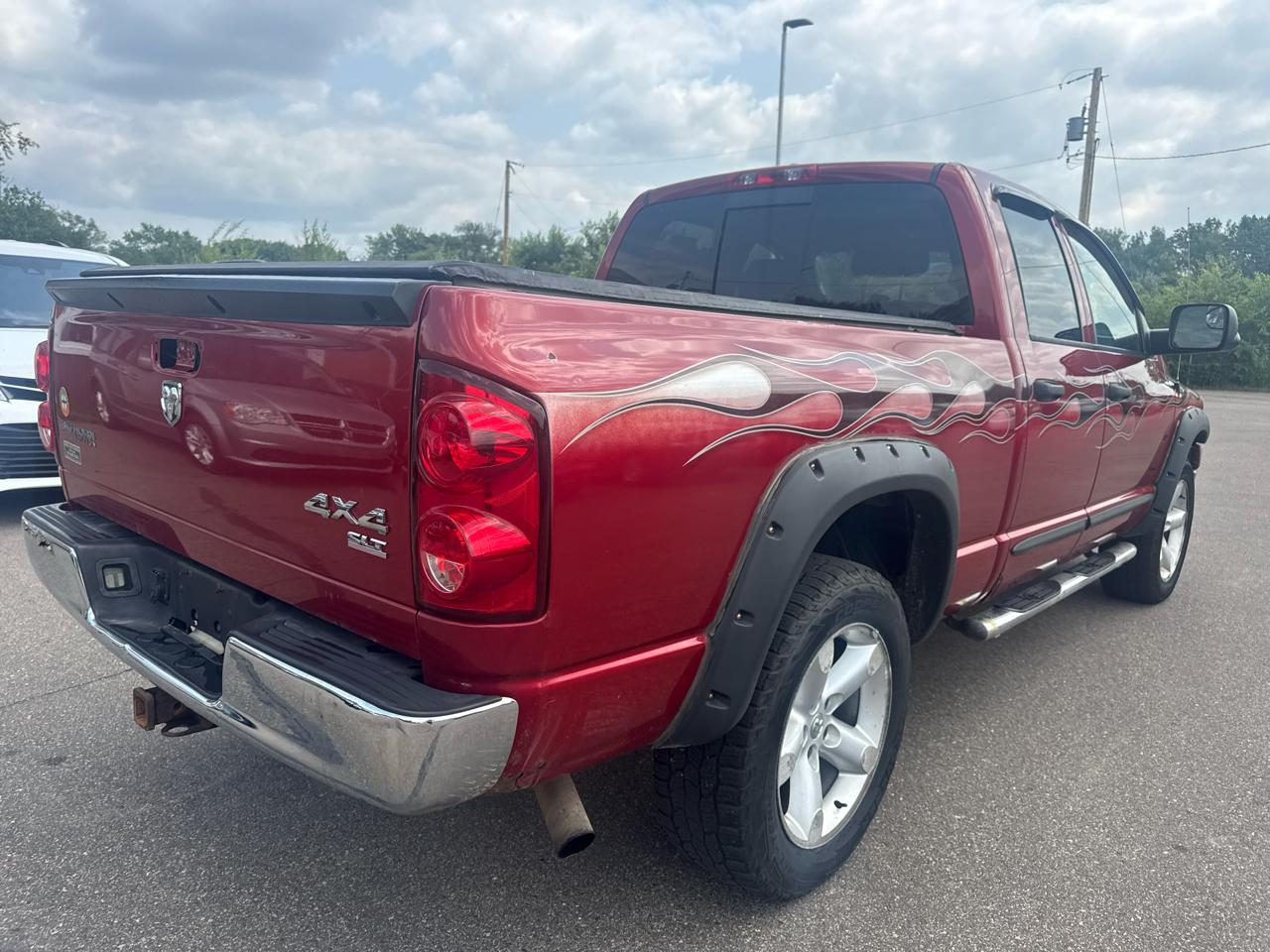 Dodge Ram 1500 4WD Quad Cab 140.5" SLT 2007