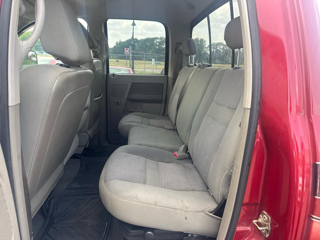 Dodge Ram 1500 4WD Quad Cab 140.5" SLT 2007